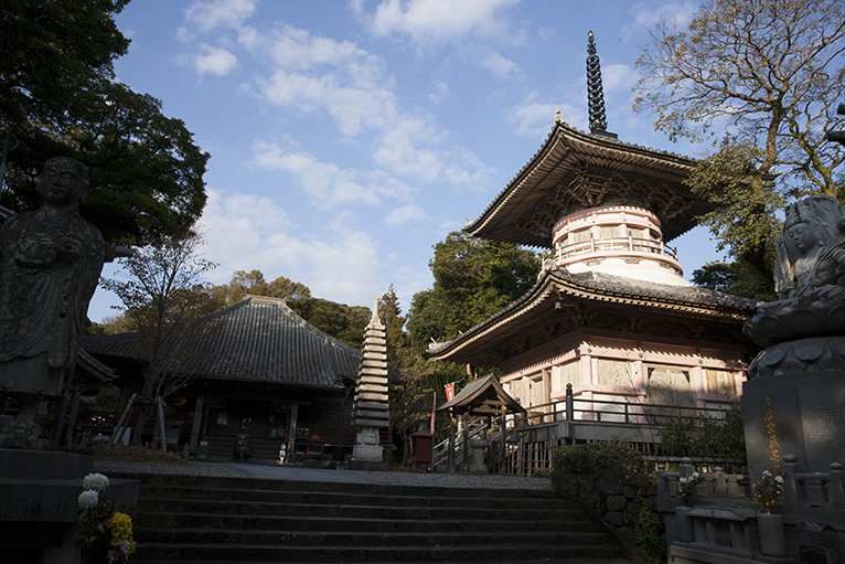 多くの人が訪れる24番札所の最御崎寺。